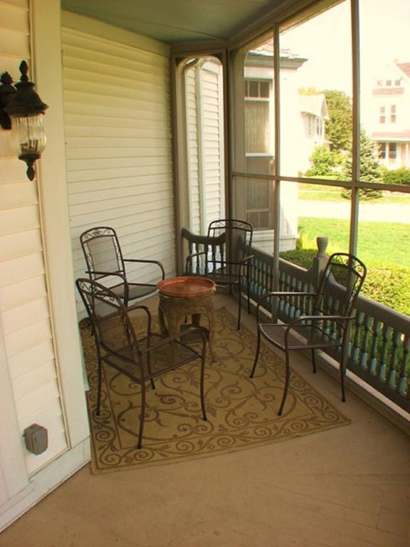 Herrold On Hill Bed And Breakfast Wabash Exterior photo
