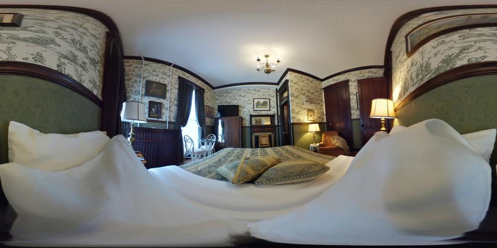 Herrold On Hill Bed And Breakfast Wabash Exterior photo