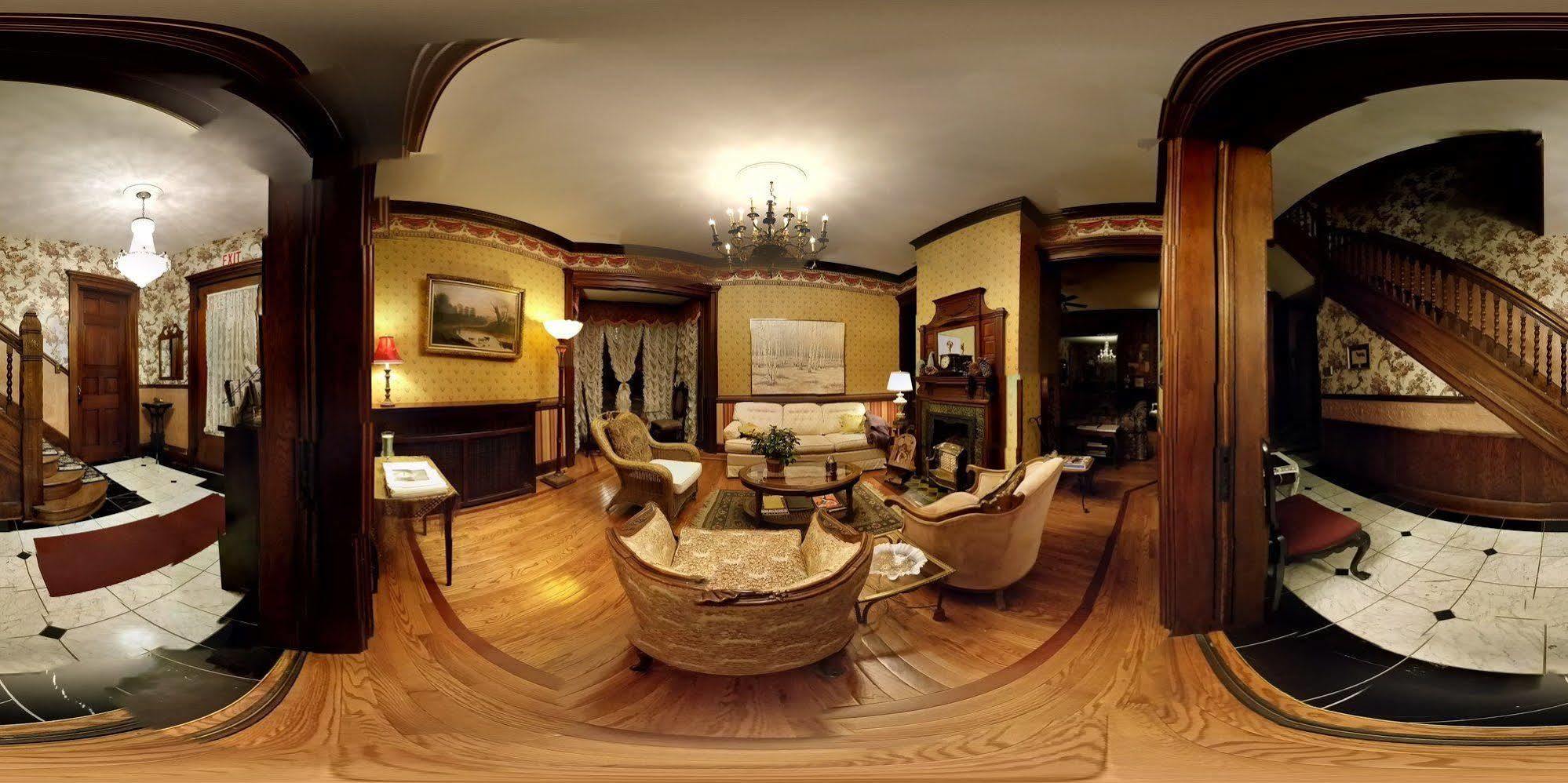 Herrold On Hill Bed And Breakfast Wabash Exterior photo